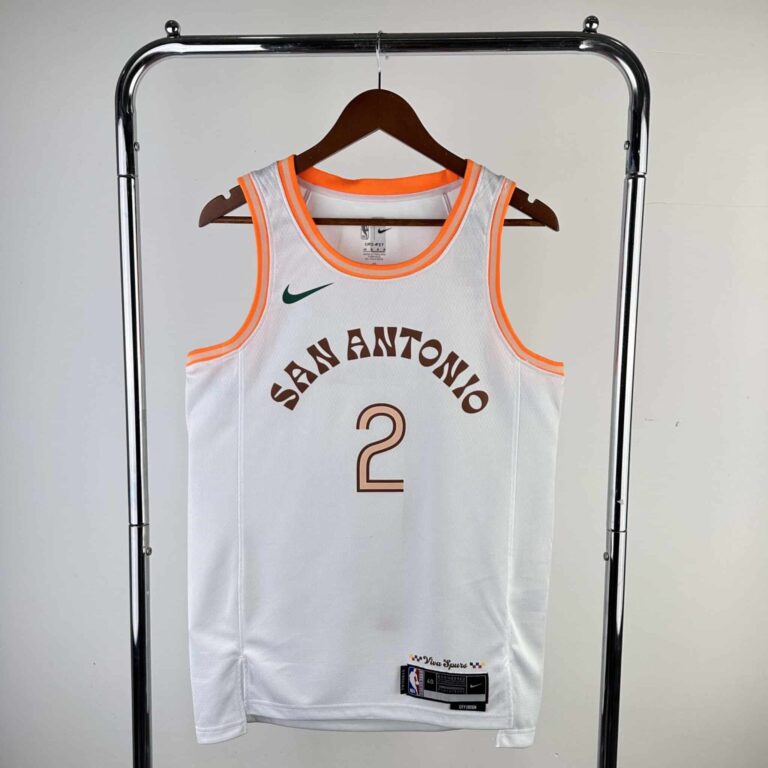 SAN ANTONIO SPURS LEONARD 2