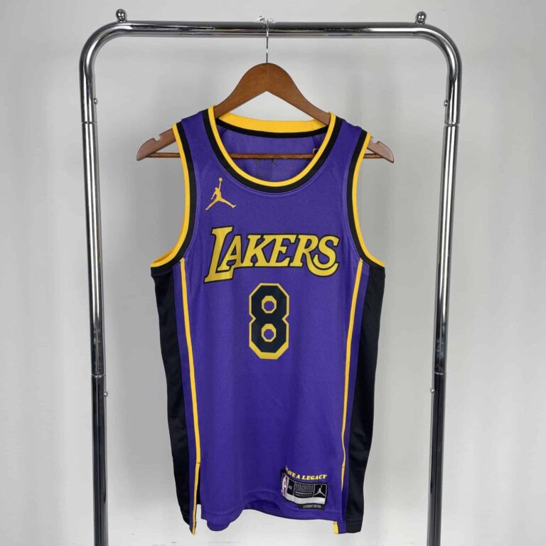 LAKERS KOBE BRYANT 8