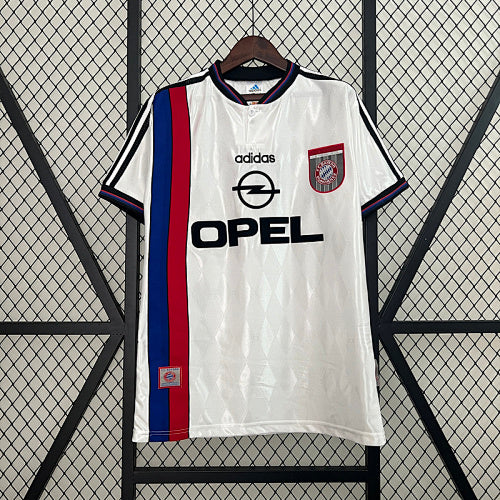 רטרו Bayern Munich 96/98 חולצת חוץ