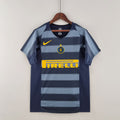 רטרו Inter Milan 04/05 חולצה שלישית חולצת חוץ